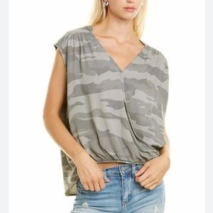 SPLENDID Oversized Camo Sleeveless Surplice Shirred Front Top Medium